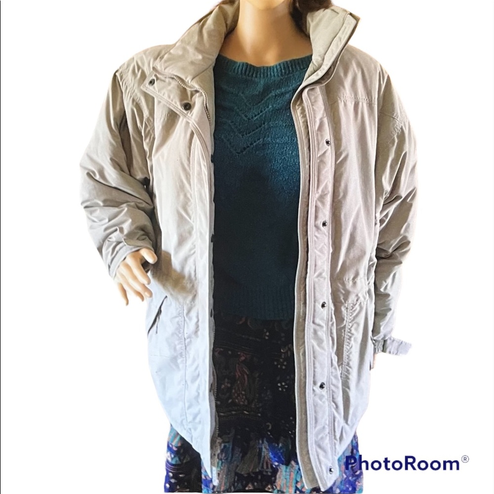EUC WOMENS CABELA'S BEIGE ZIPPERED JACKET MEDIUM